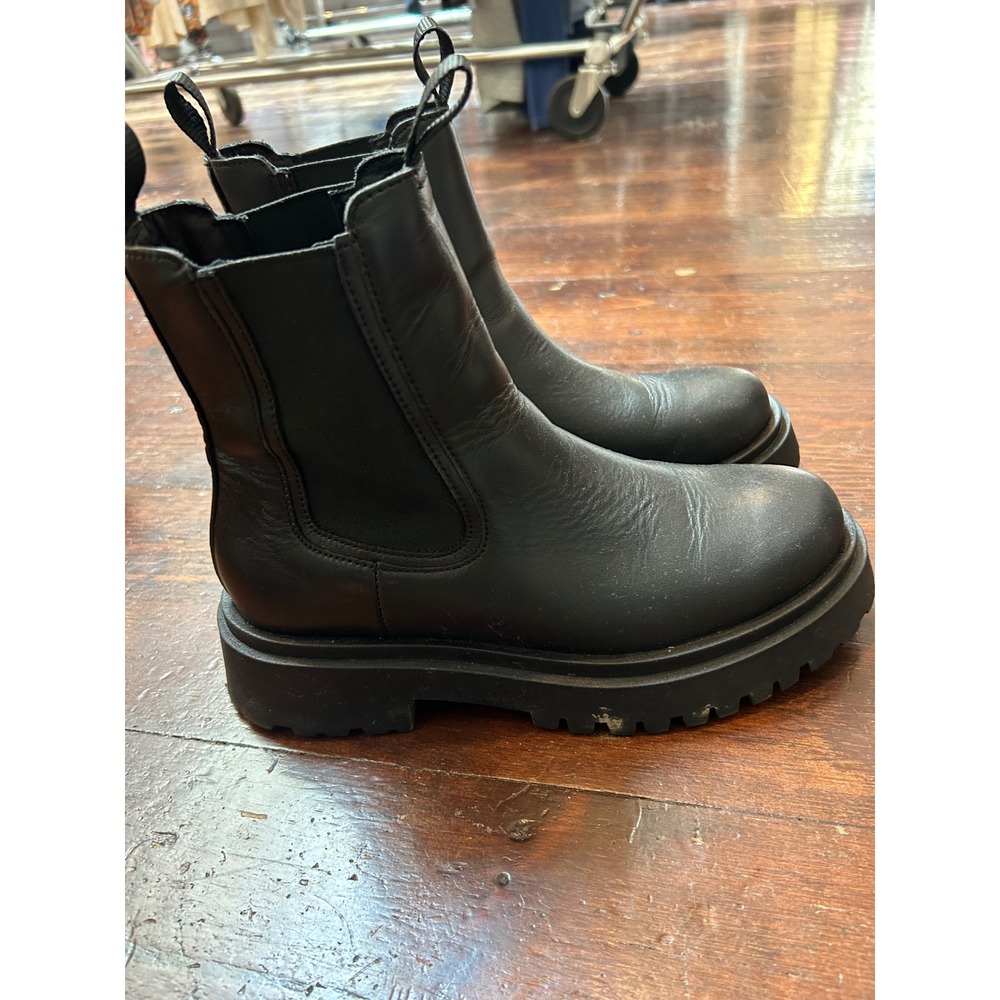 Thursday Boot Co Reign Black Leather Chelsea Lug Sole Boots Womens 8.5